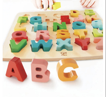 Cargar imagen en el visor de la galería, Rompecabezas del alfabeto (Chunky alphabet puzzle) - Hape

